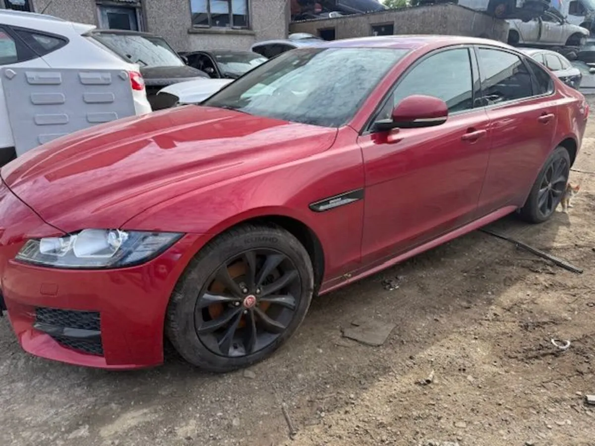 2017 JAGUAR XF 2.0L-D - Image 3