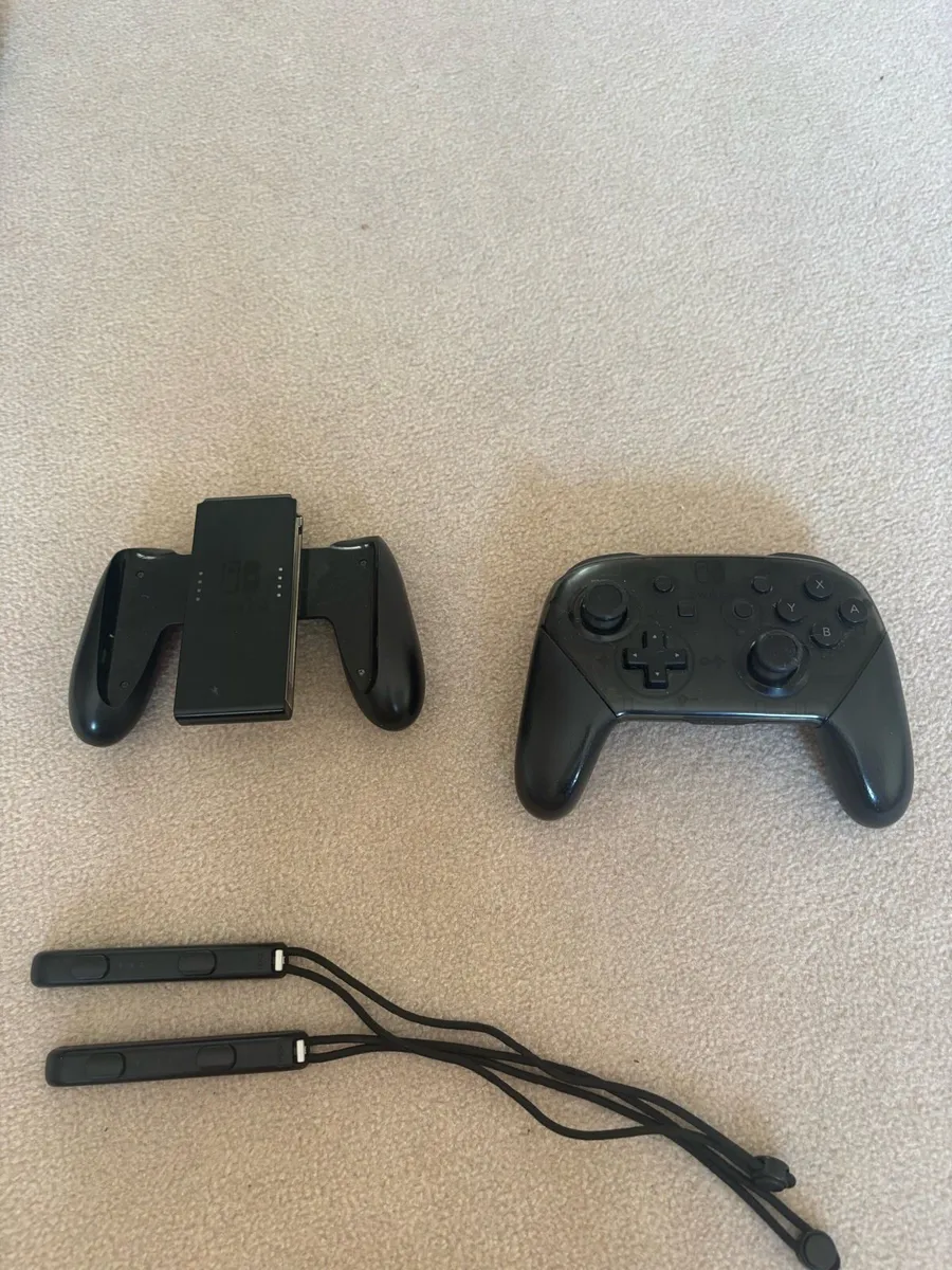 Nintendo Switch - Image 4
