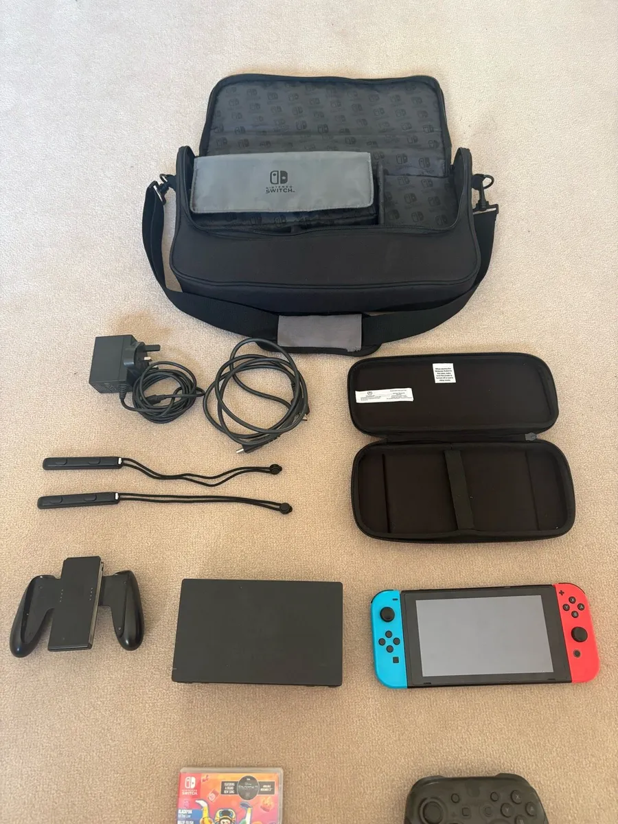 Nintendo Switch - Image 1