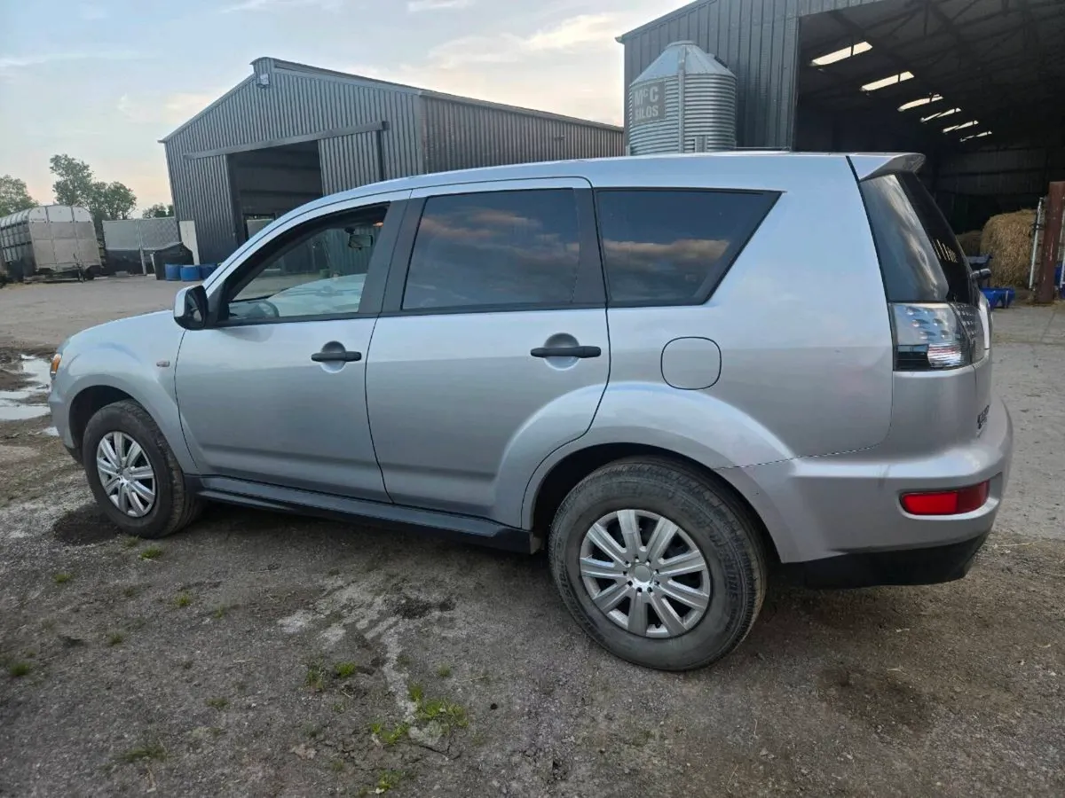 Mitsubishi Outlander 2012 - Image 4