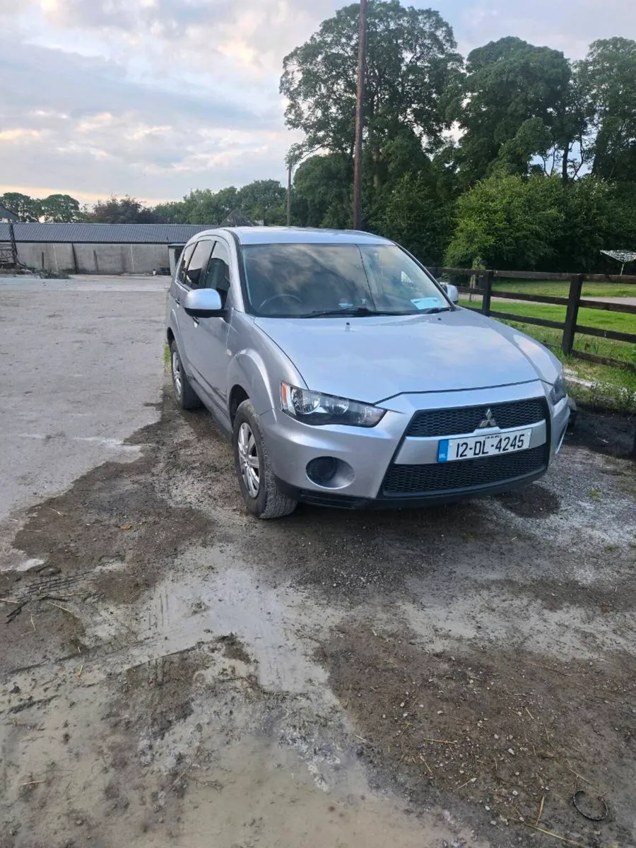 Mitsubishi Outlander 2012 - Image 1