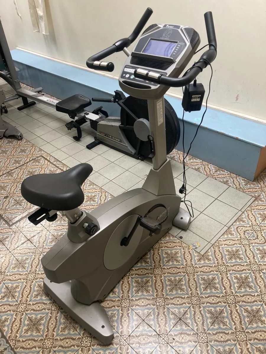 Exercise Bike- Spirit Fitness - Heavy Duty - Image 3