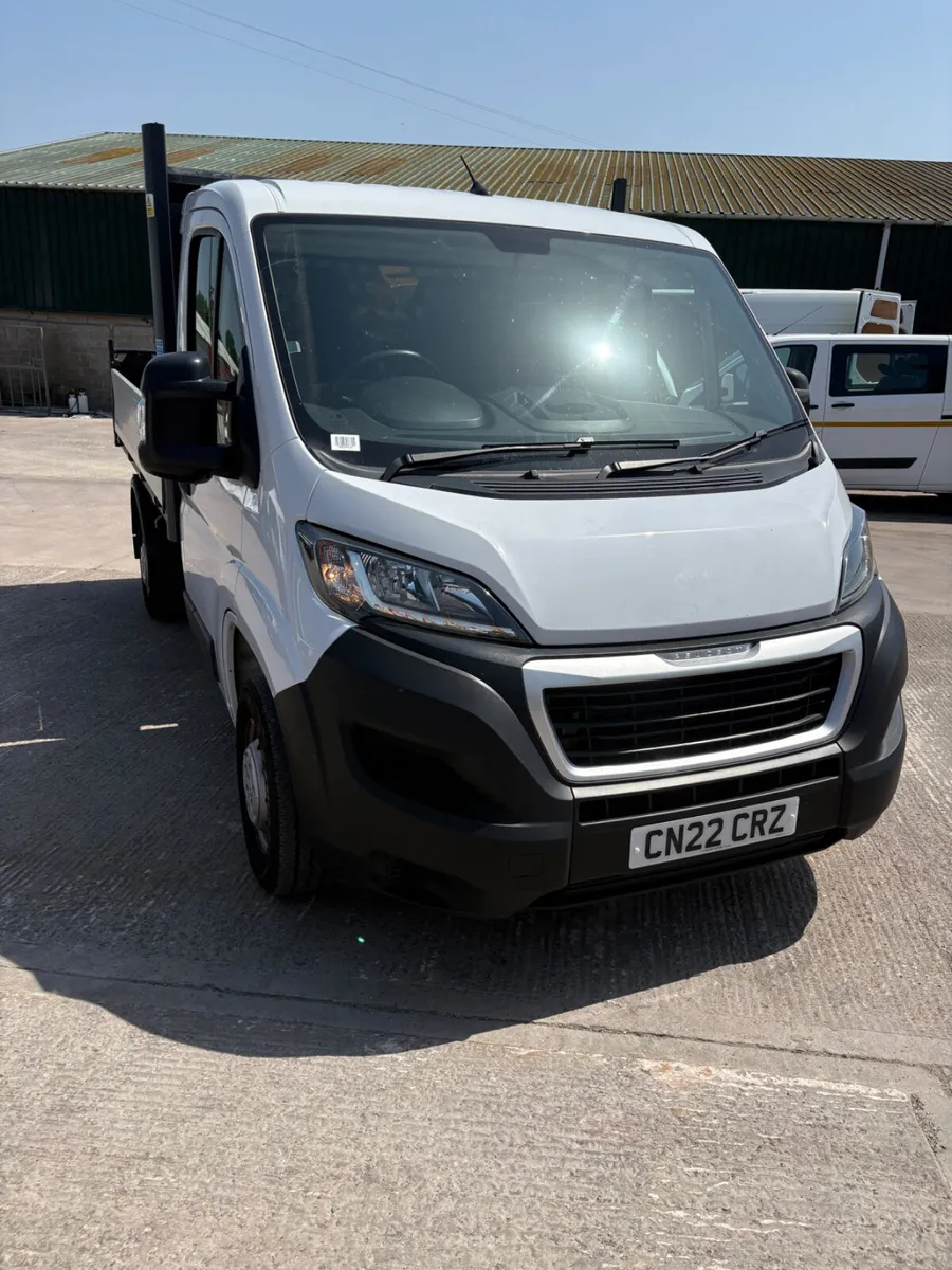 2022 Peugeot Boxer Tipper low miles Finance Arrang - Image 3