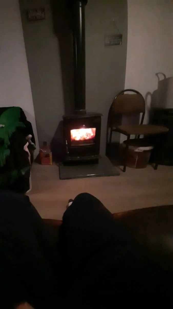 Stove - Image 4