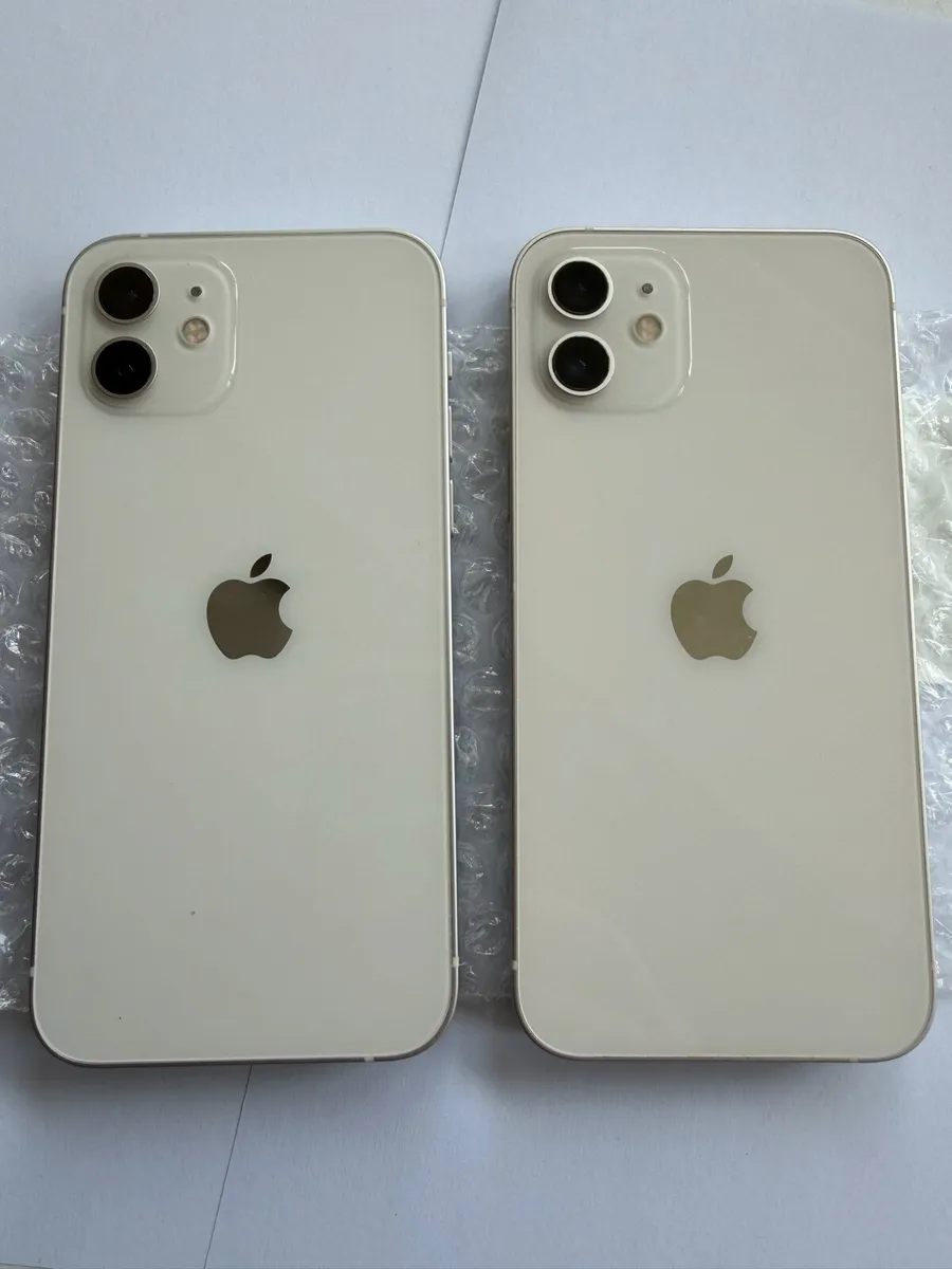 iPhone 12 - Image 1