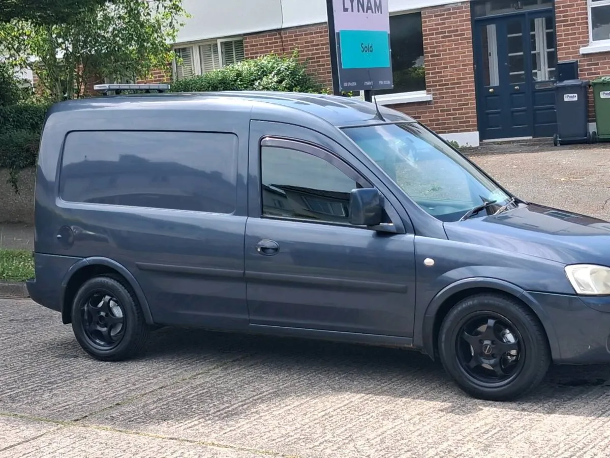 Opel van for sale - Image 1
