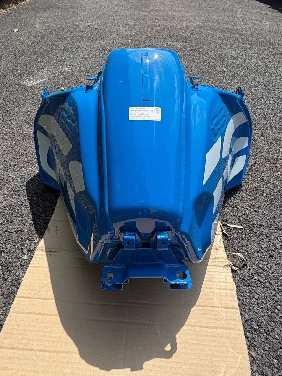 BMW GS 1200/1250 petrol tank - Image 1