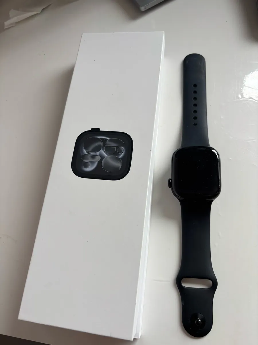 Apple Watch 11 - Image 2