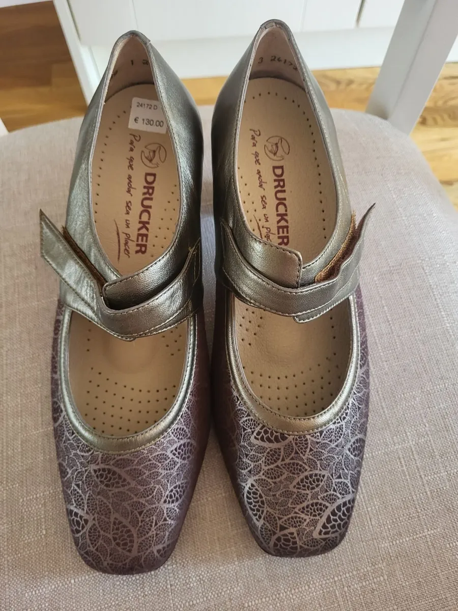 Drucker Leather Mary Jane Heels – New – Size 38 - Image 3