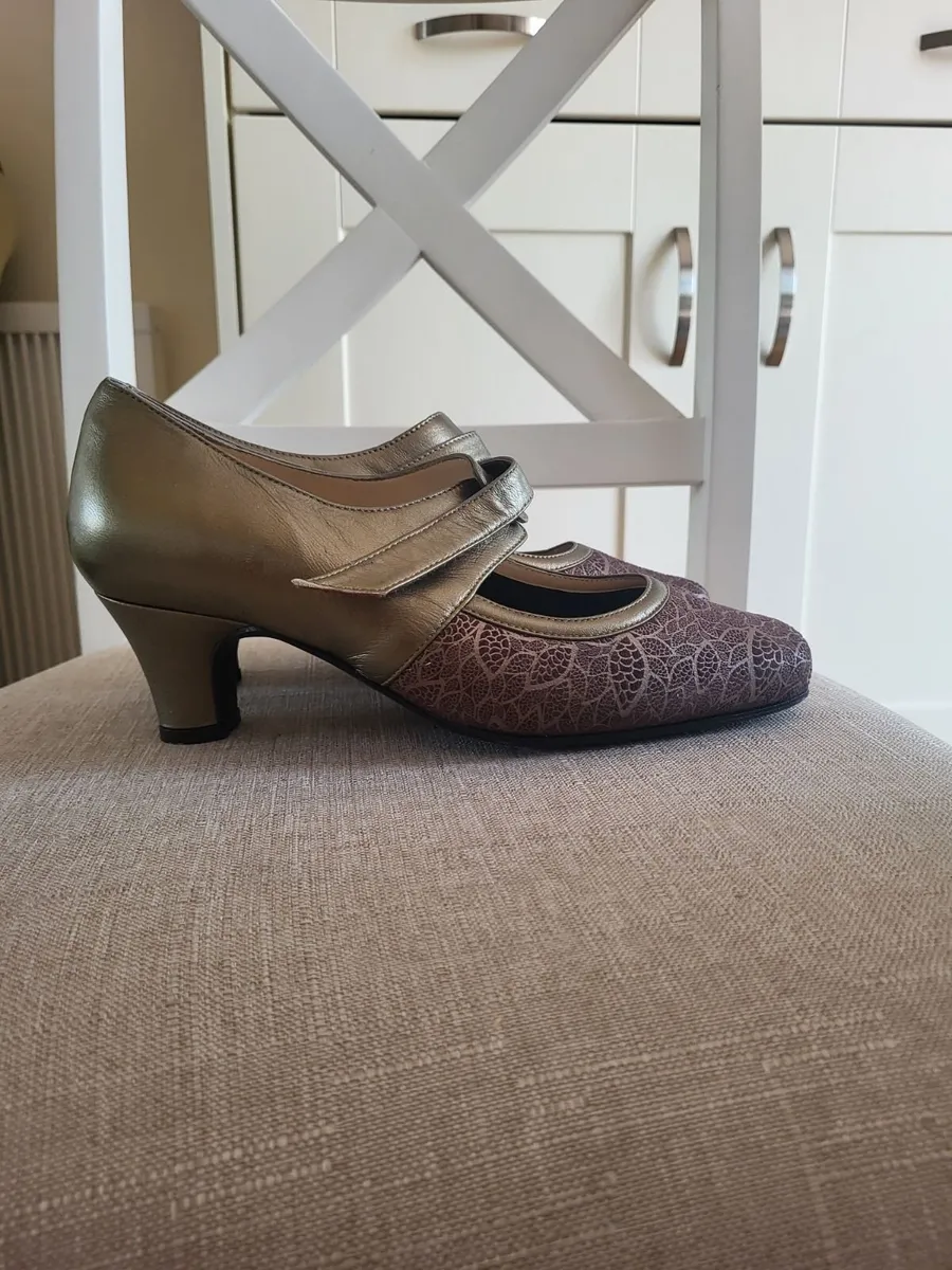 Drucker Leather Mary Jane Heels – New – Size 38 - Image 1