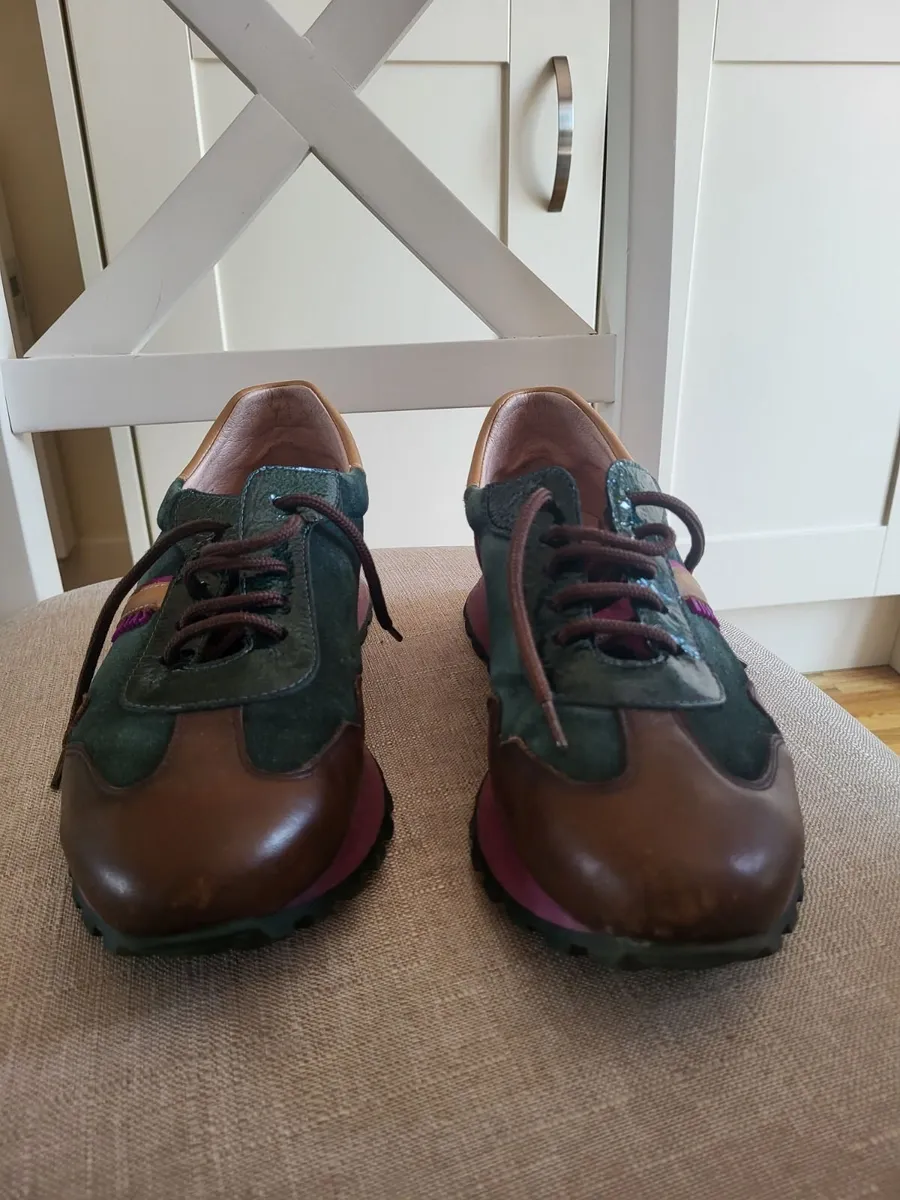 Hispanitas Leather Trainers – Size 38 - Image 2