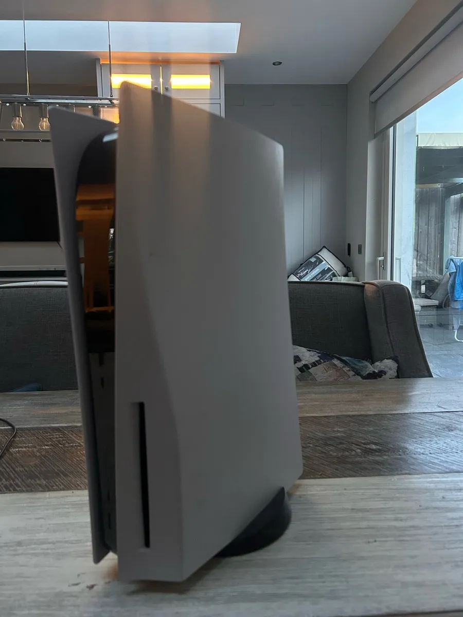 PlayStation 5 - Image 3