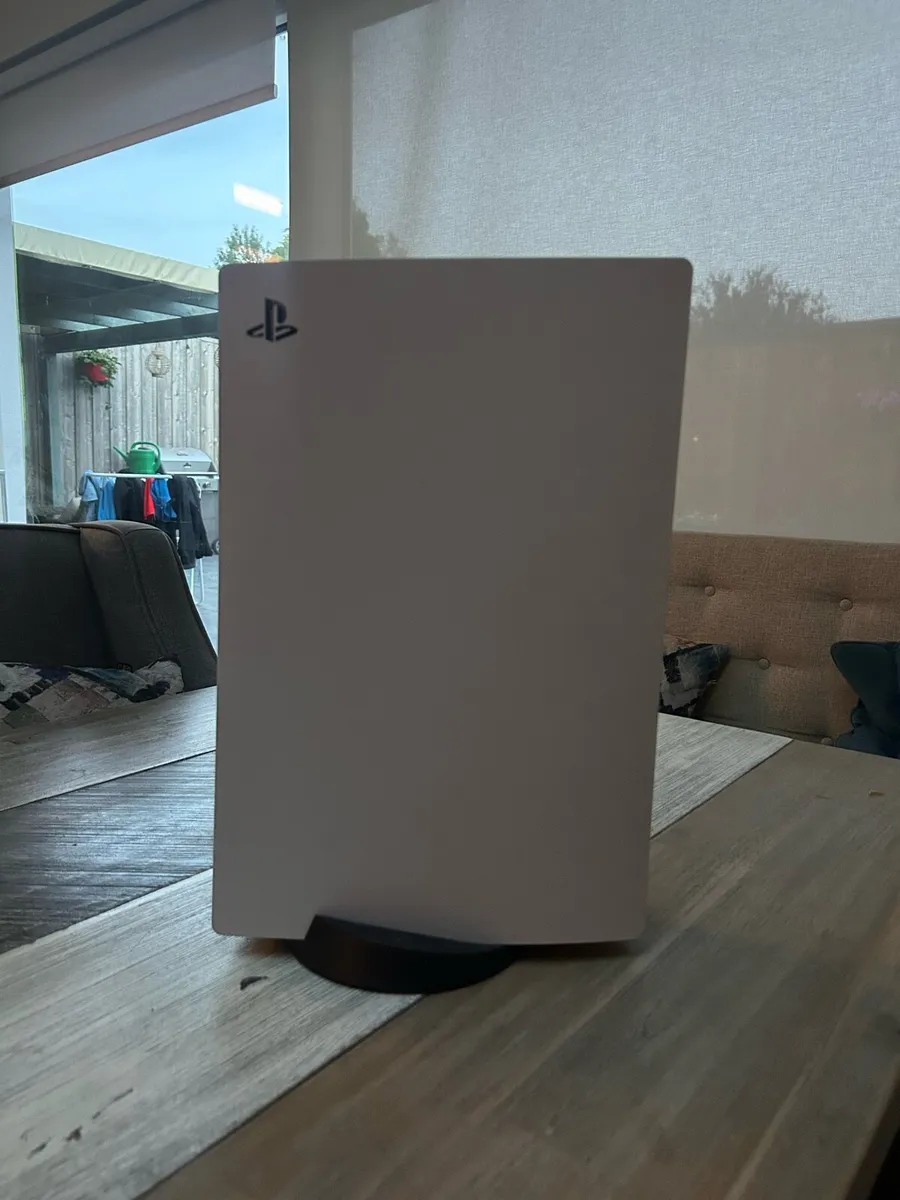 PlayStation 5 - Image 4