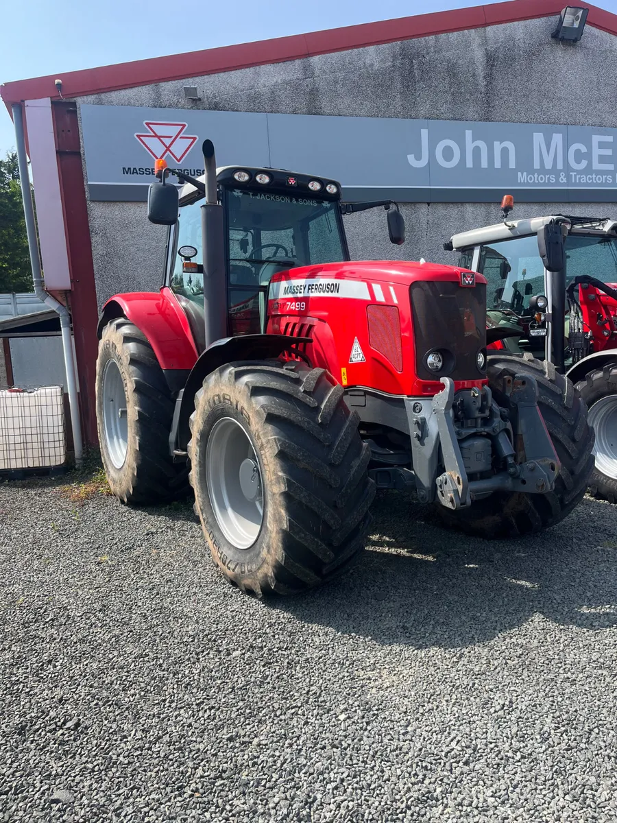 Massey Ferguson 7499 - Image 1
