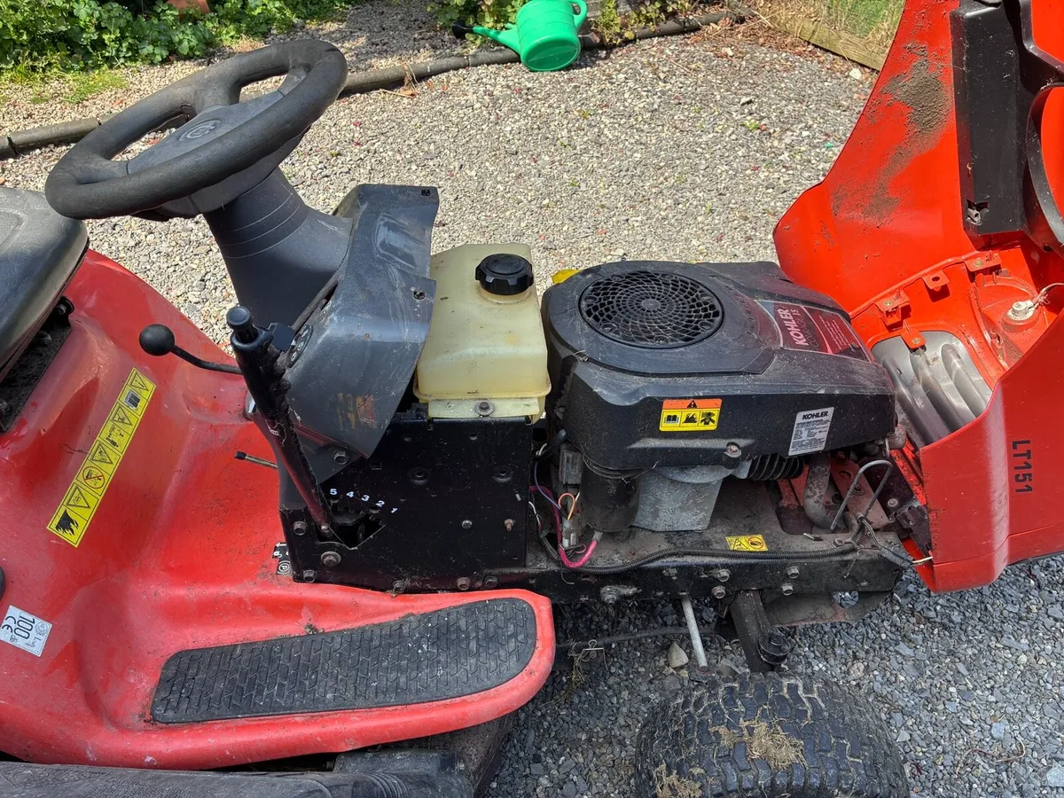 Ride on Husquarna Mower - Image 3