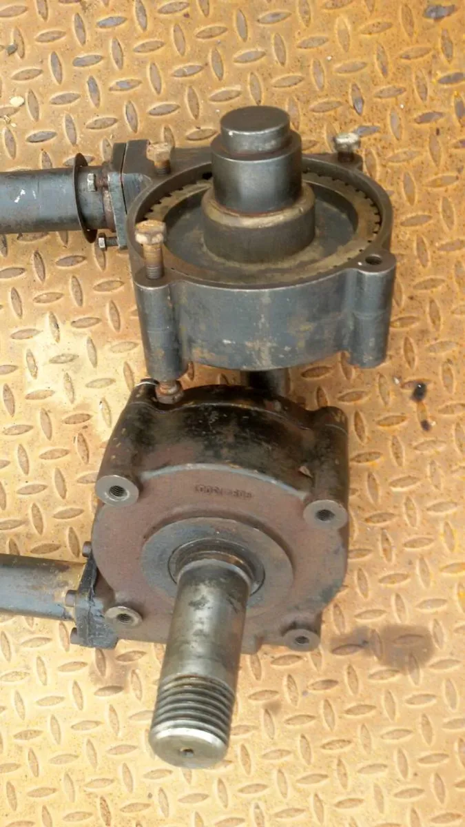 Belle gearbox recondition cement mixer - Image 4