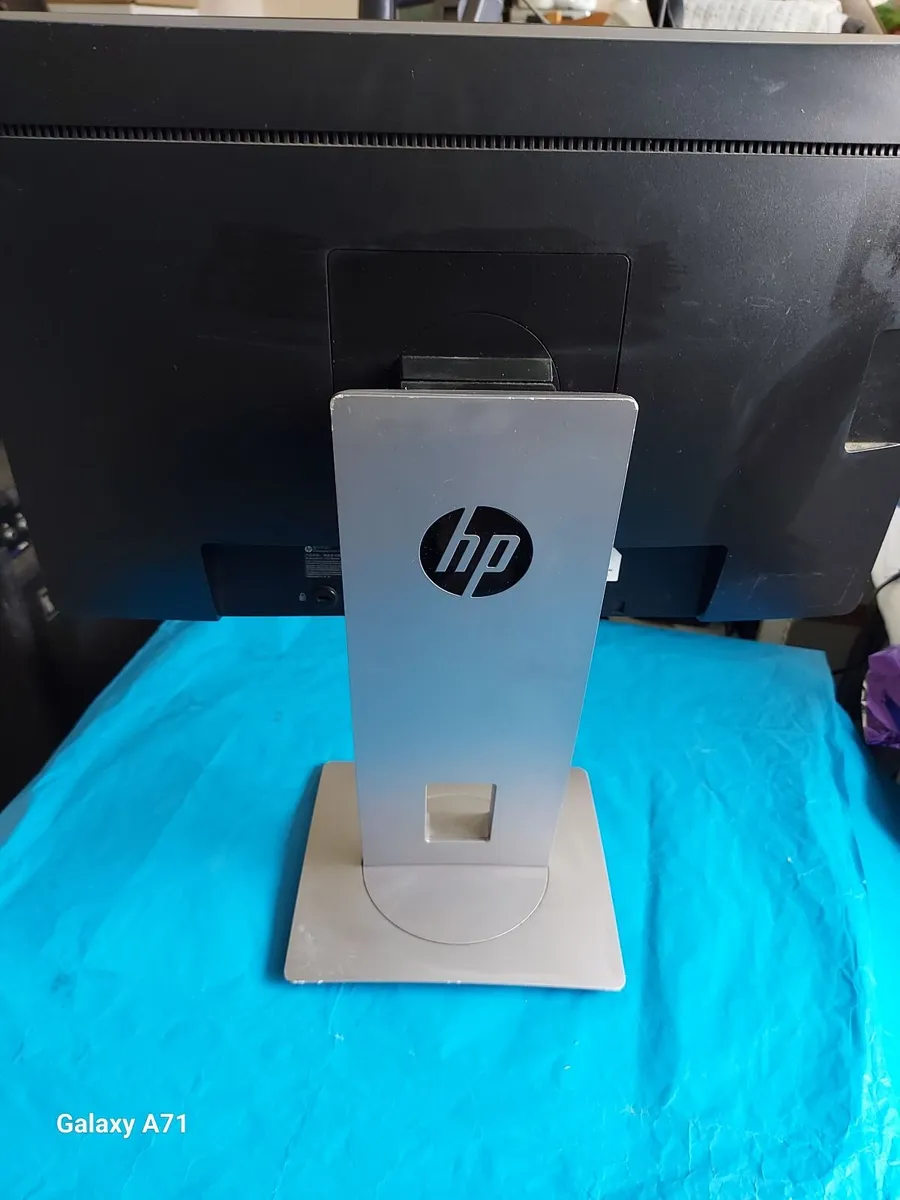 HP Elitedisplay E202 Monitor, HDMI, VGA, USB, etc - Image 2