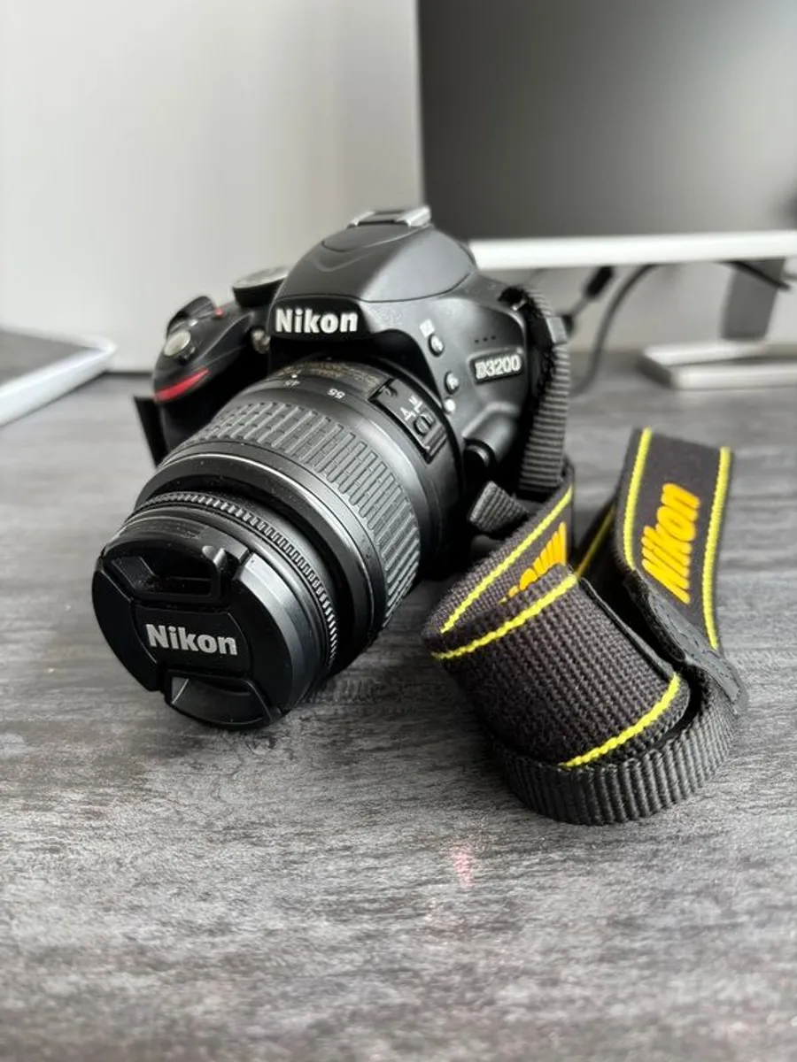 Nikon D3200 18-55 Vr Dslr Kit - Image 1