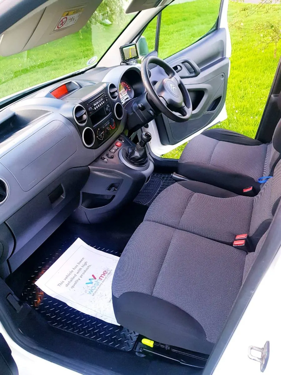 Citroen berlingo lwb van,, 18 reg, clean , 1.6hdi - Image 2
