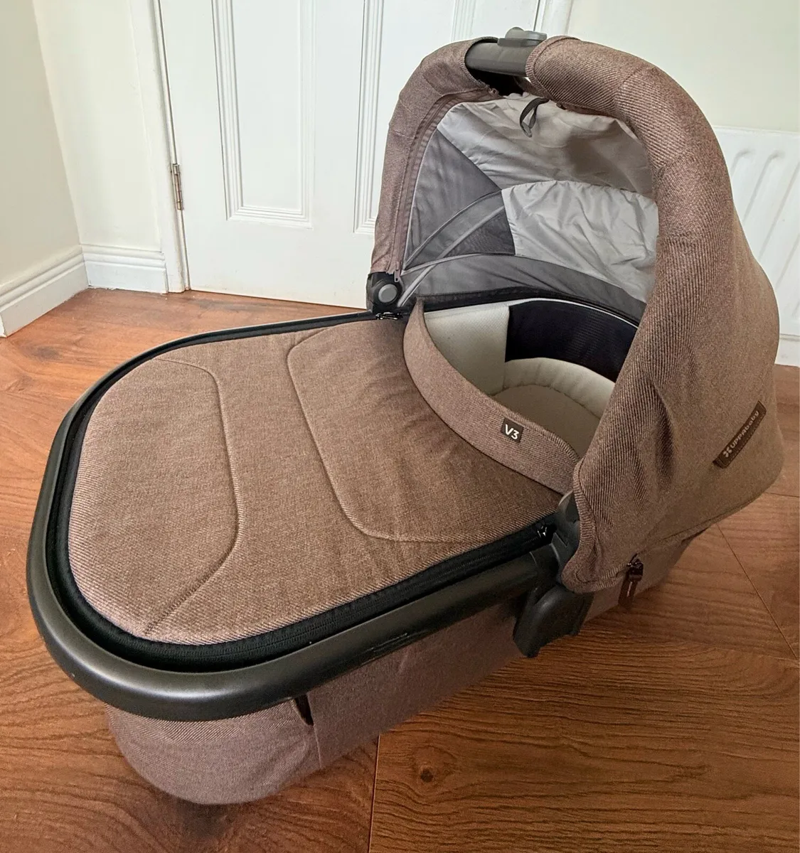 2026 Uppababy CarryCot V3 Vista/Cruz - Image 1