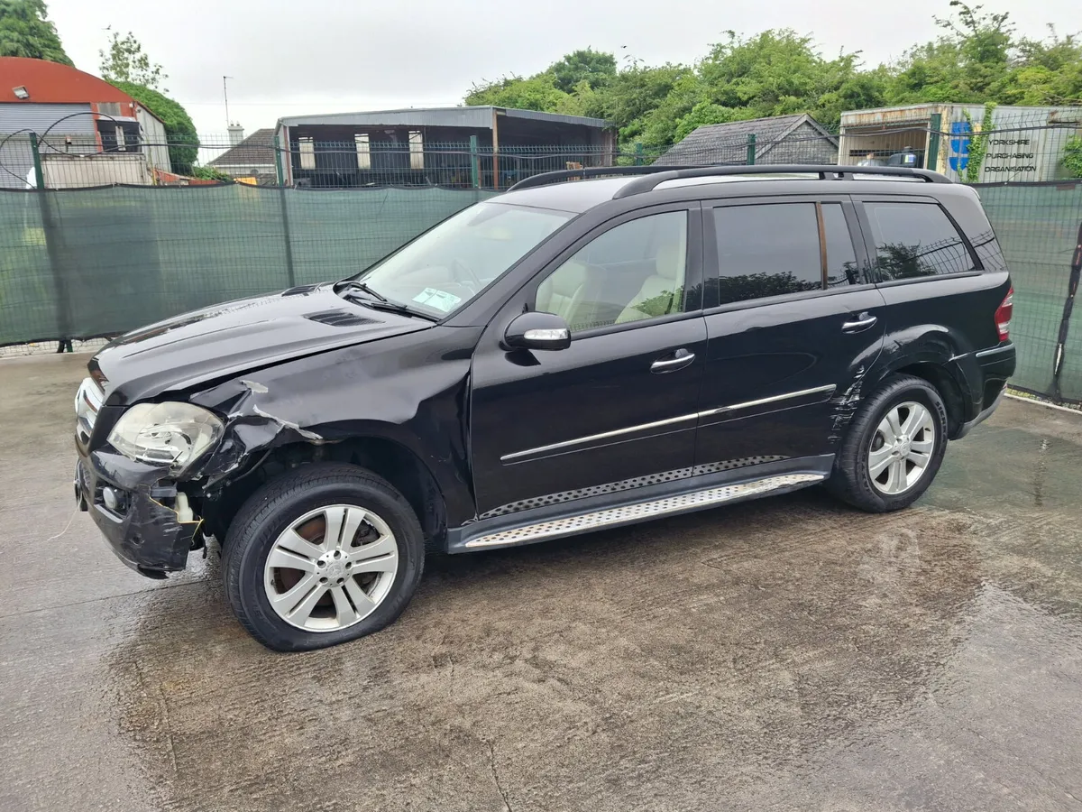 2008 Mercedes GL 320 3.0 Diesel  7 seater Auto - Image 3