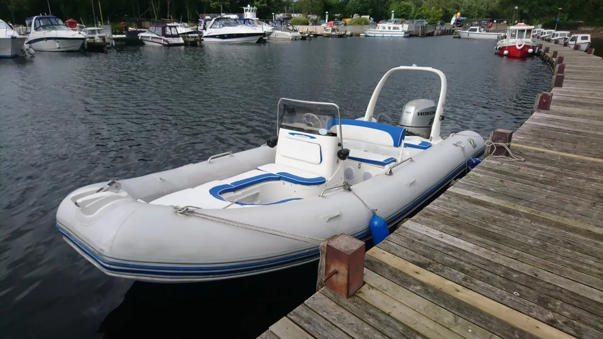 Zodiac Medline 2 Rib - Image 1