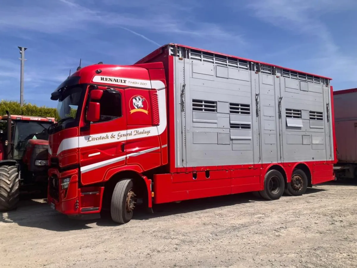Livestock Truck & Trailer **Online Auction** - Image 3