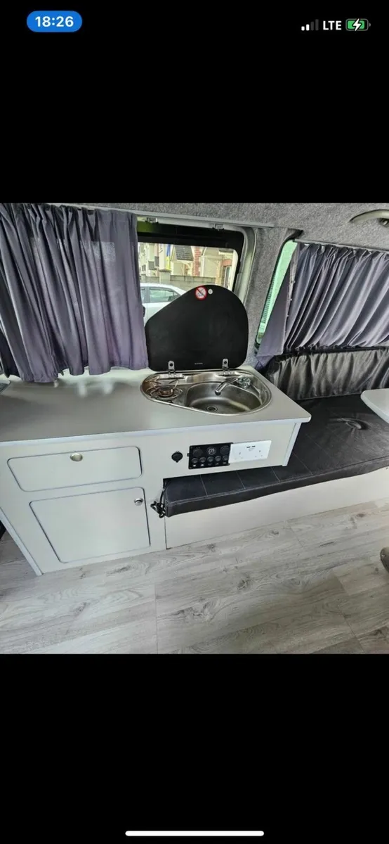 Volkswagen Shuttle 2007 Campervan - Image 2