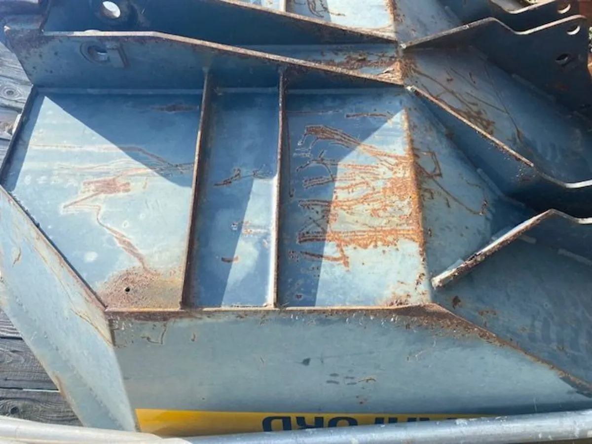 Dumper part - 3 ton swivel - Image 2