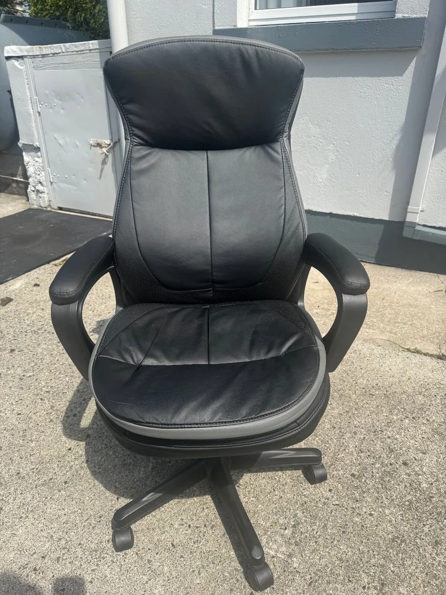 office furniture - Image 2