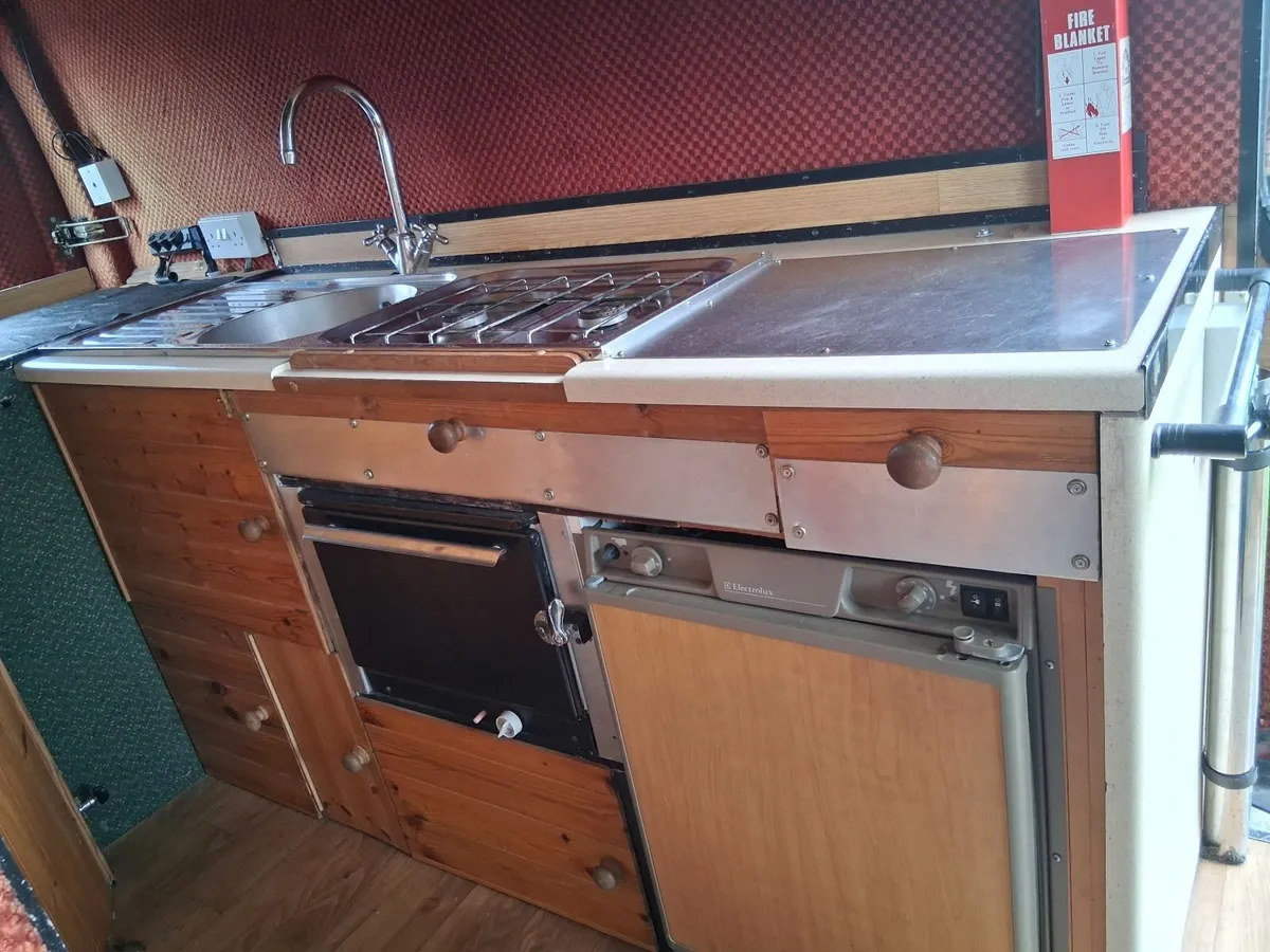 2001 campervan - Image 3