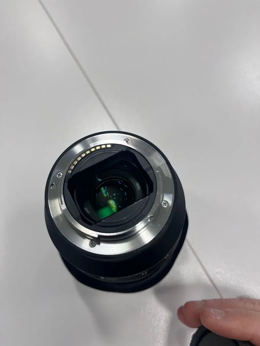 Sony GM (I) 24 70 lens - Image 4