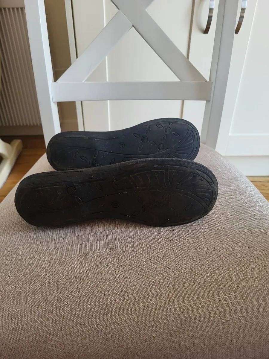 Black Leather Mary Jane Comfort Shoes – Size 38 - Image 3