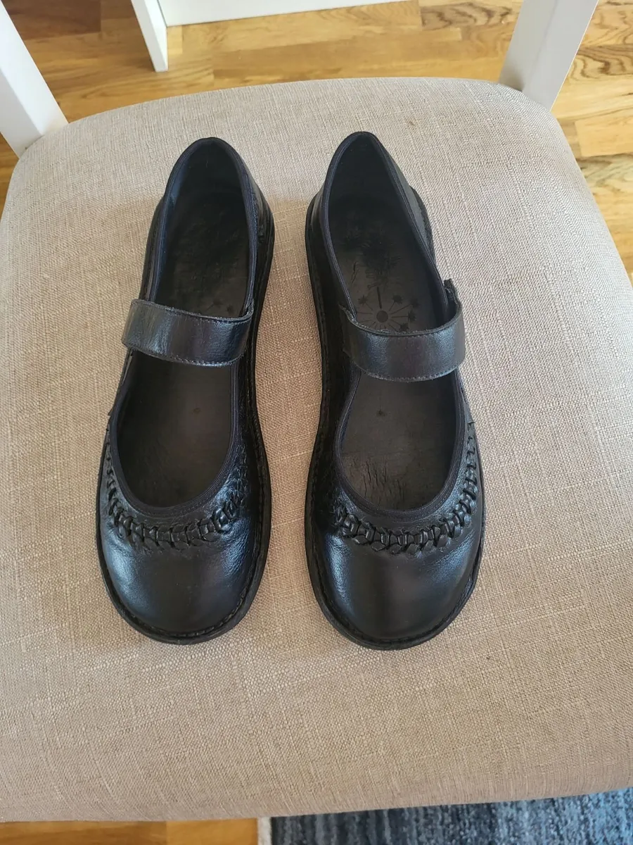 Black Leather Mary Jane Comfort Shoes – Size 38 - Image 1