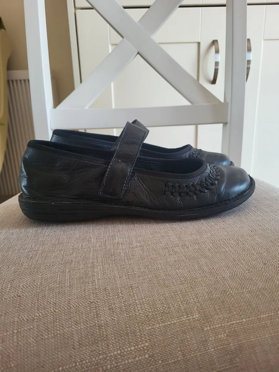 Black Leather Mary Jane Comfort Shoes – Size 38 - Image 4