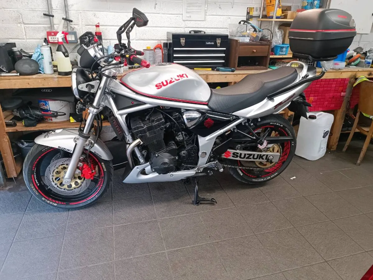 Mint Suzuki Bandit 600n very low km - Image 3