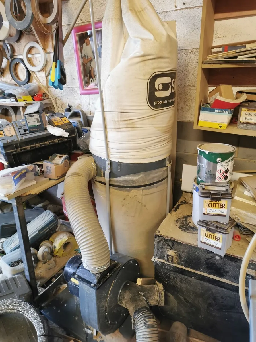 Woodworking equipment - Image 3