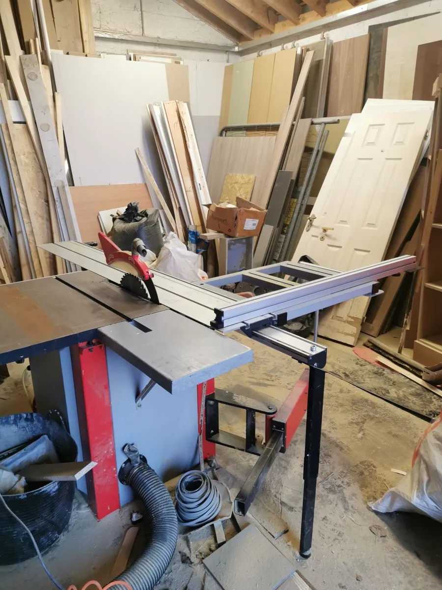 Woodworking equipment - Image 4