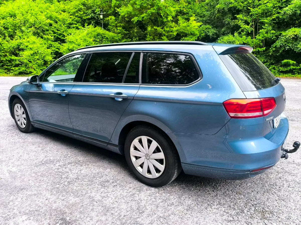 VW Passat Estate 1.6TDI - Image 4