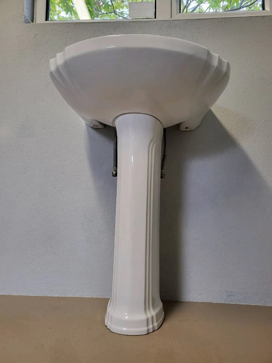 Bathroom sink & pedestal - Image 4