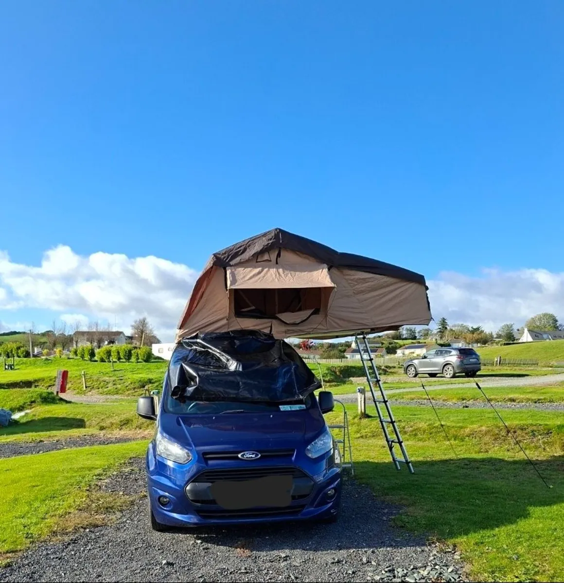 Roof top tent - Image 1