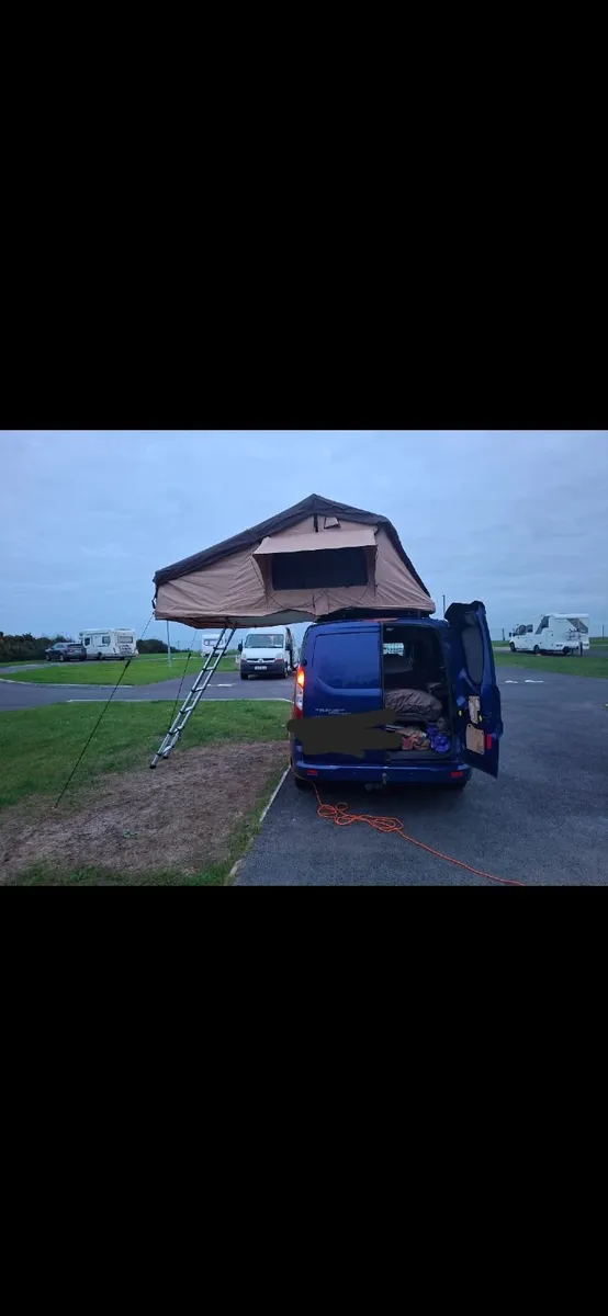 Roof top tent - Image 2