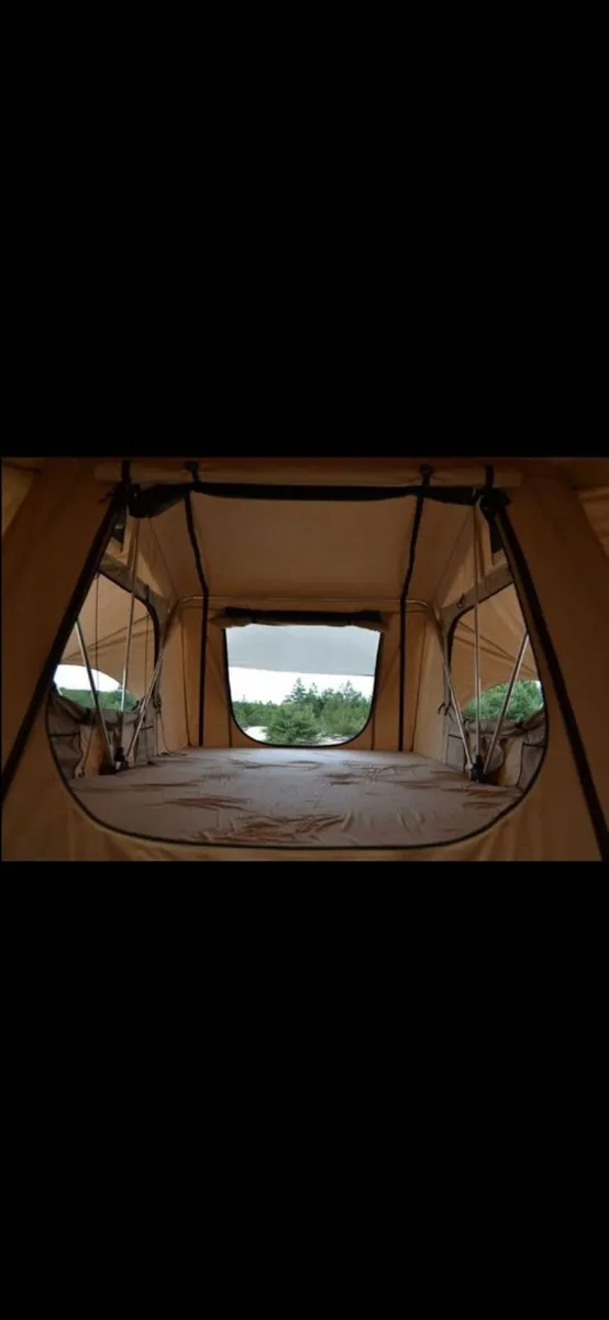 Roof top tent - Image 3