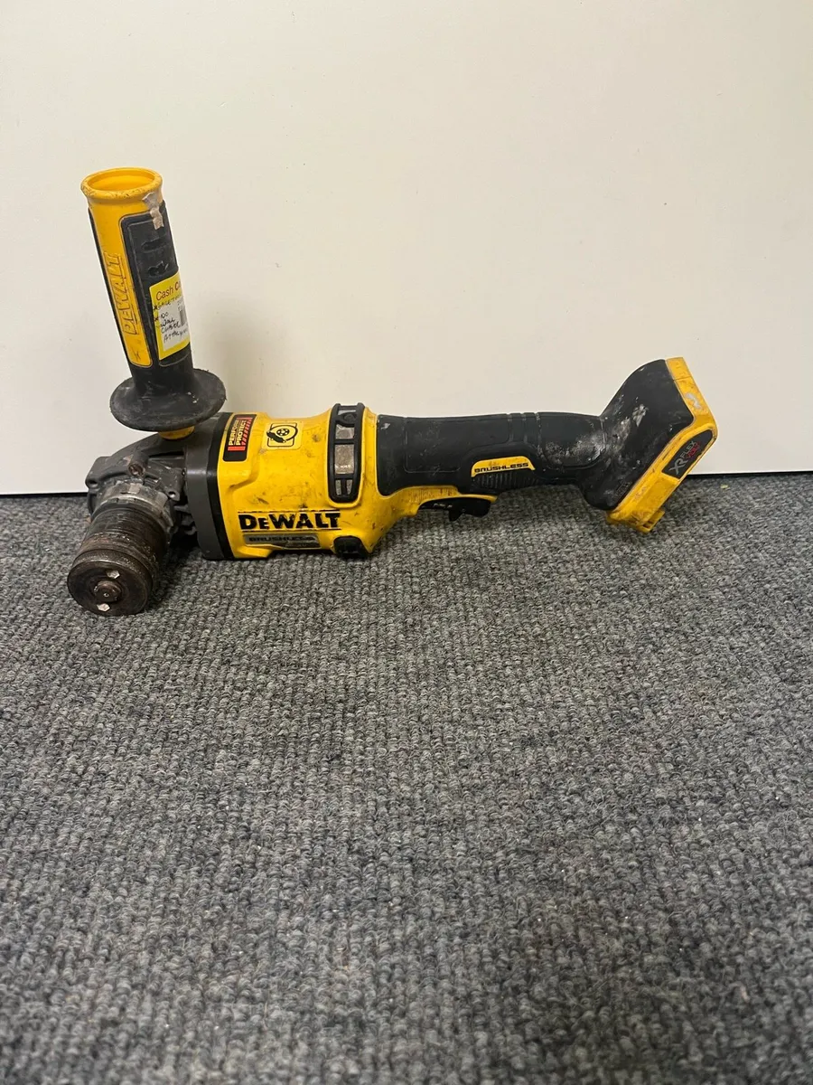 DeWalt DCG200 54V - Image 1