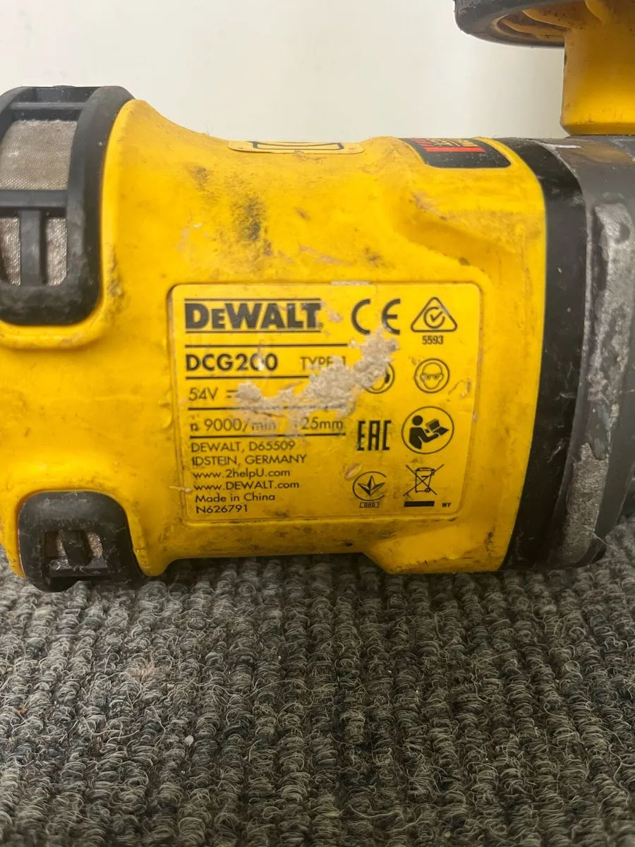DeWalt DCG200 54V - Image 3