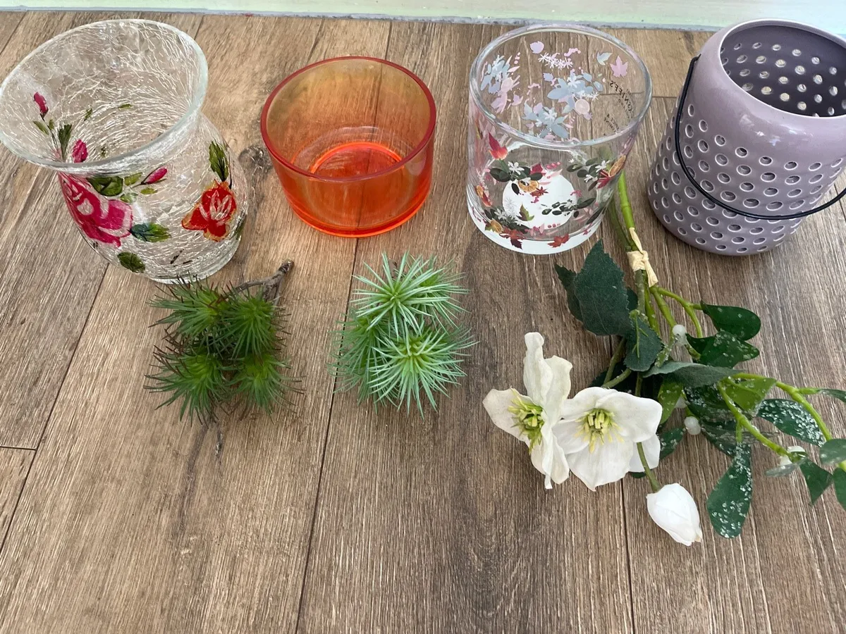 Unwanted bundle of items - Image 1