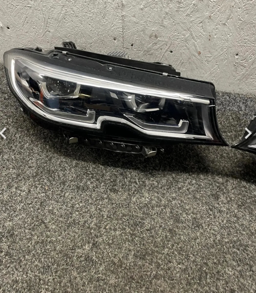 BMW G20 G21 3 Series 19-22 OEM Adaptive headlights - Image 3