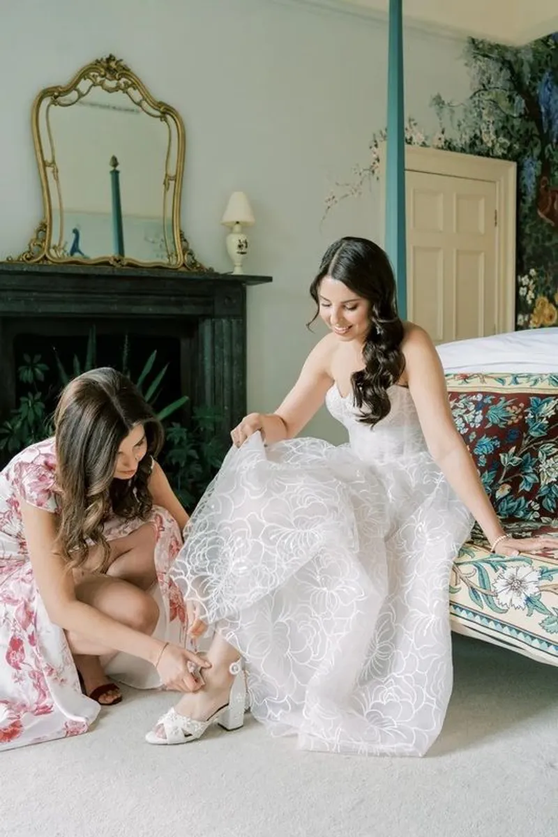 For Sale: Exclusive SpellBound Bridal "Elizabeth" Gown (Size 6-8) - Image 3