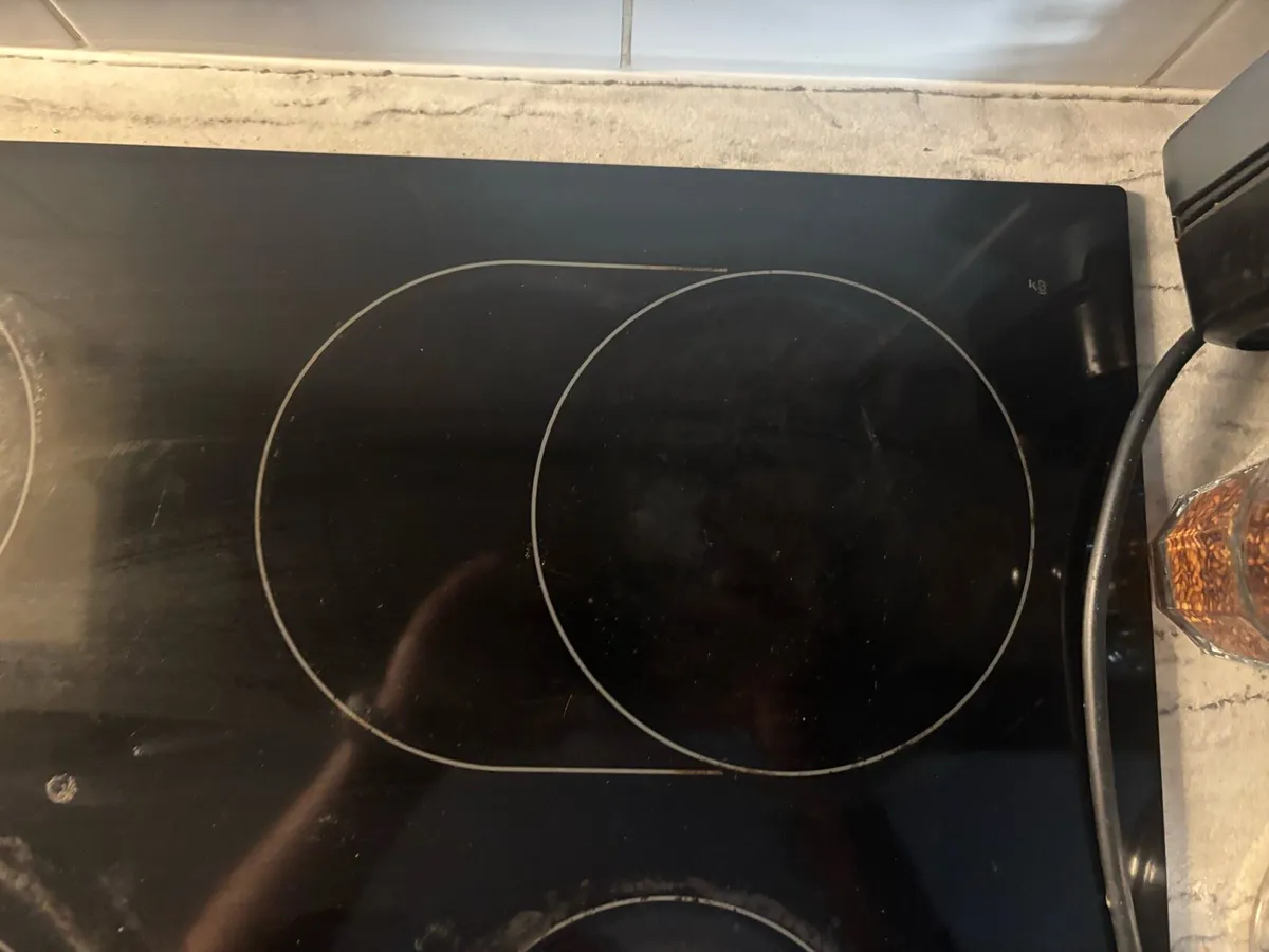 Ceramic Hob - Image 4