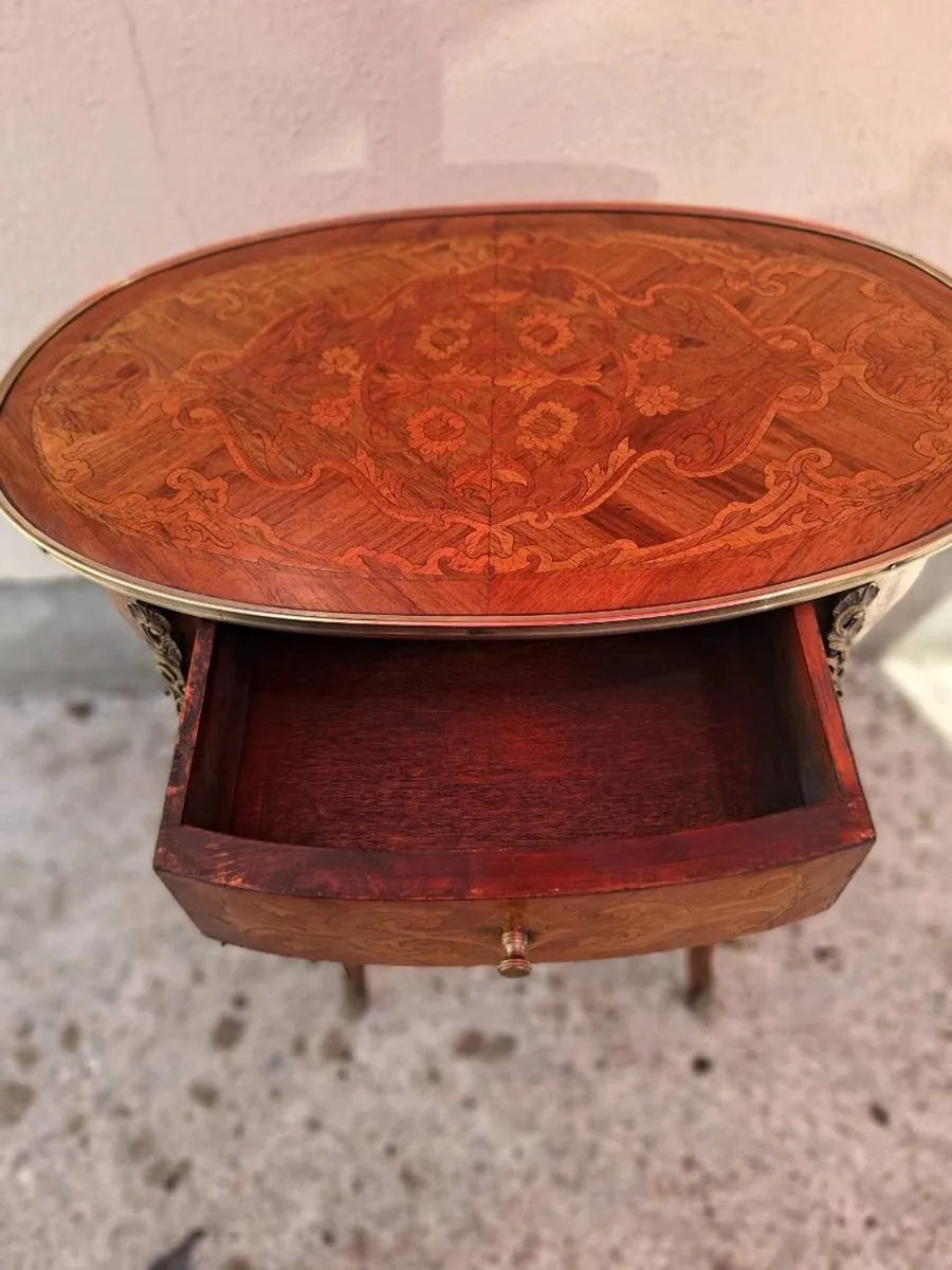 Oval Louis XV French style marquetry side table - Image 2